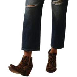 Ariat Womens Ultra High Rise Tomboy Jeans -Outlet Cowgirl Looks Store 10045188 04