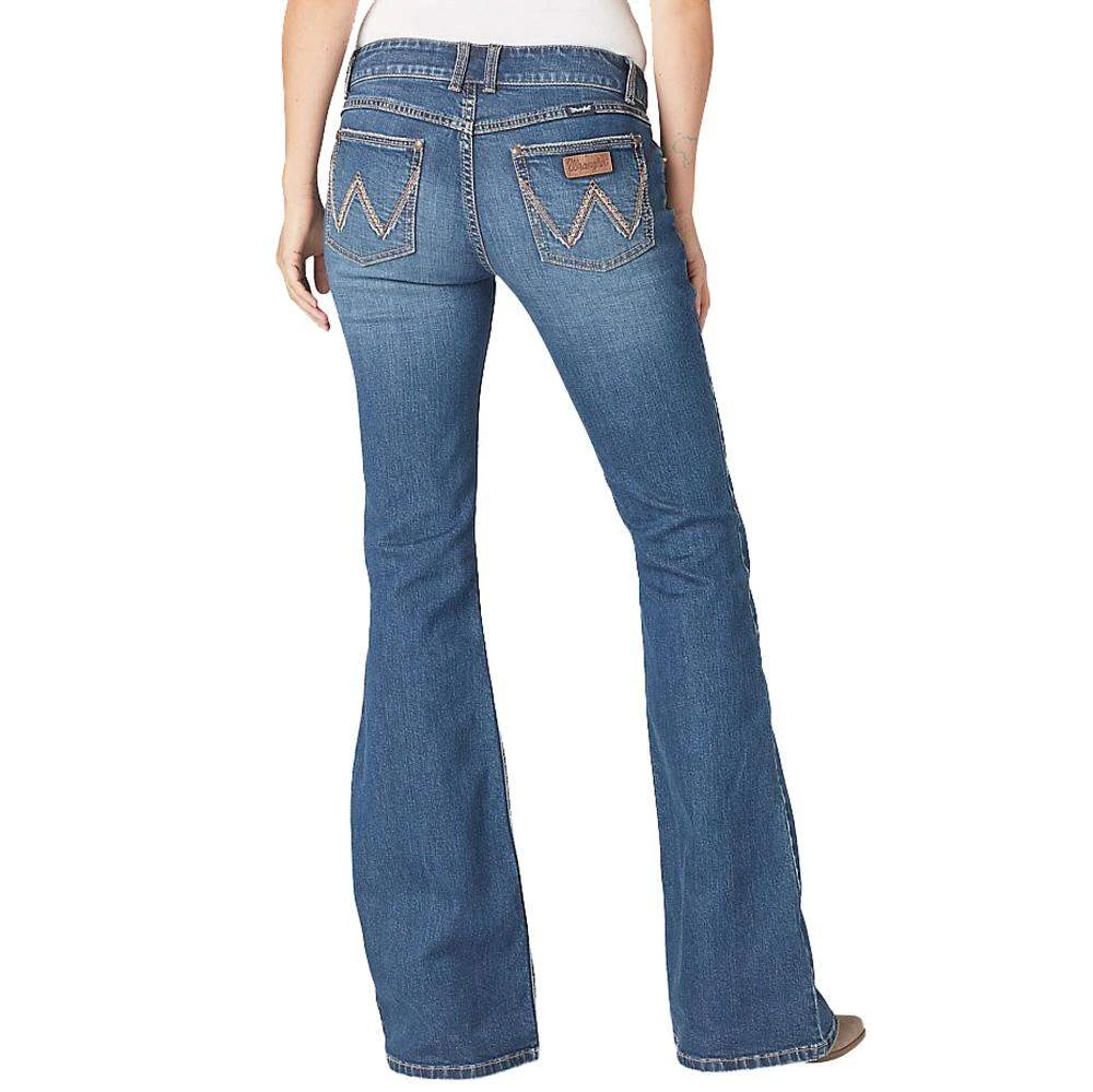 Wrangler Women's Retro Mae Flare Jean 1 Wrangler Women's Retro Mae Flare Jean