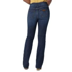 Wrangler Women's Retro Pull On Bootcut Jeans