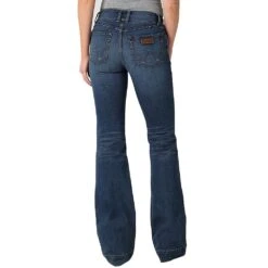 Wrangler Women's Retro Mae Blair Trousers