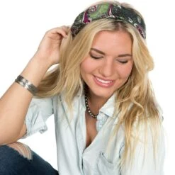 Wyoming Traders Ladies Paisley Watermelon/Green Fuchsia Wild Rag